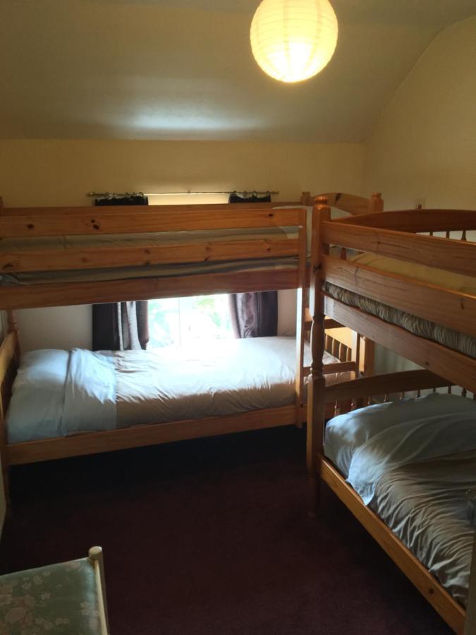 Pantyrathro International Hostel Carmarthen Ngoại thất bức ảnh